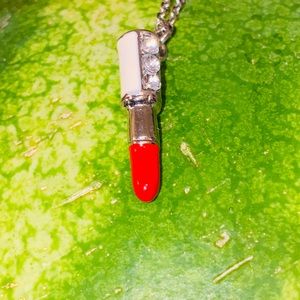 Red Lipstick Necklace💄
